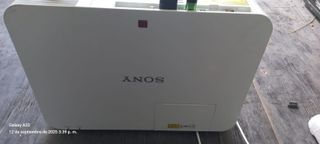 Proyector Sony VPL-PWZ10 LCD 5000 lúmenes