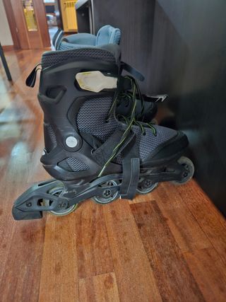 Patines línea Adulto Oxelo negros