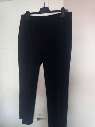 Pantalón tobillero negro