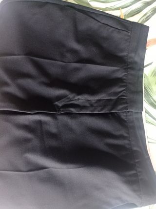 Pantalón tobillero negro