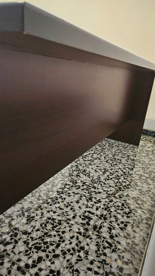 Mesa de despacho de dirección
