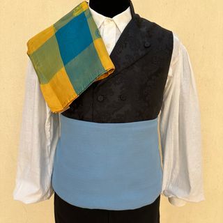 VENTAS TRAJE DE BATURRO