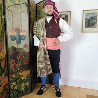 VENTAS TRAJE DE BATURRO