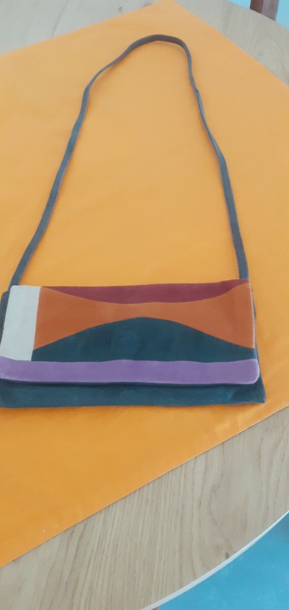 Bolso bandolera de piel multicolor
