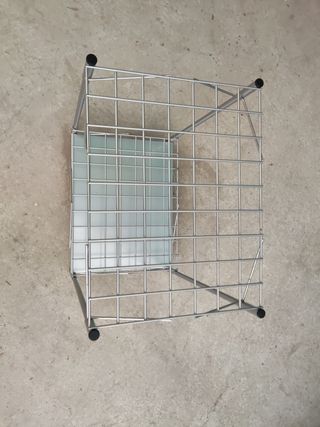 Mesa metálica desmontable 