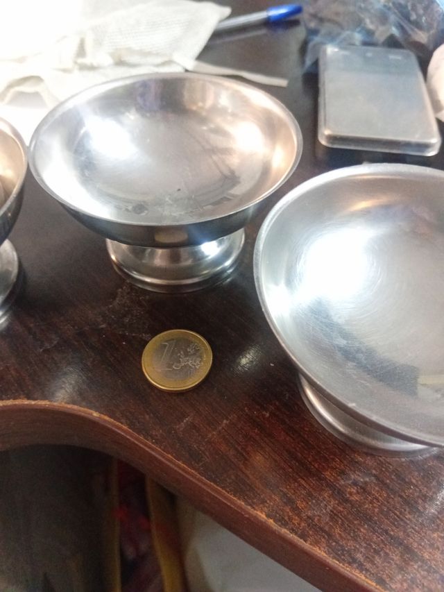 6 copas de helado de metal