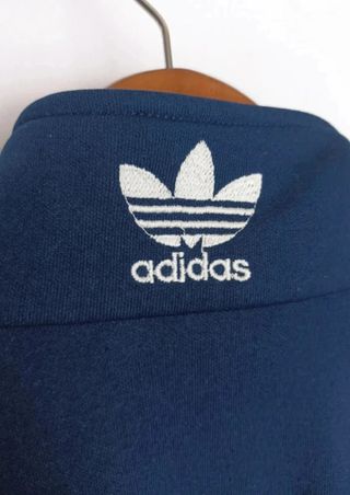 Chaqueta Adidas 90s azul y roja T-M