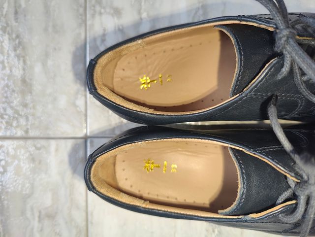 Zapatos de vestir negros para niño