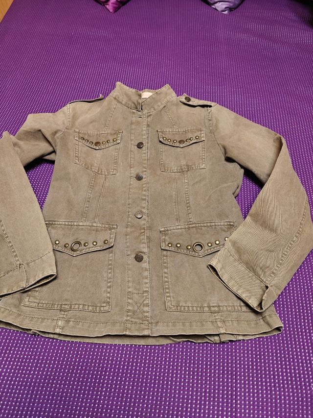 Chaqueta militar