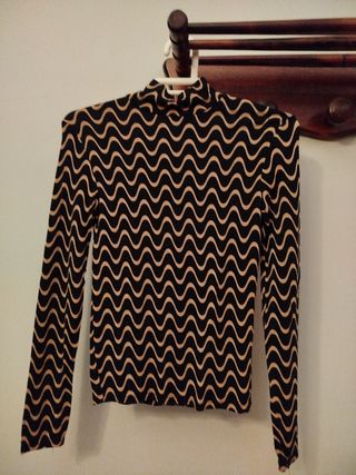 Top estampado ondas