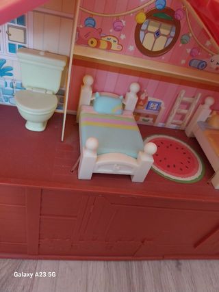 Casa y Coche Bluey y muñecos de la familia
