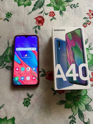Samsung Galaxy A40 