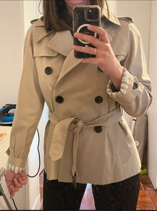 Gabardina corta beige Coach