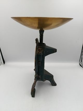 ANTIGUA BÁSCULA "FAMILY SCALE"