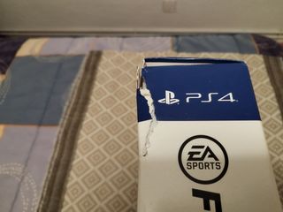 Caja PS4 Slim Jet Black