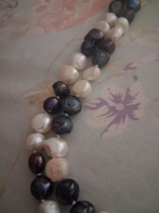 Collar de perlas barrocas