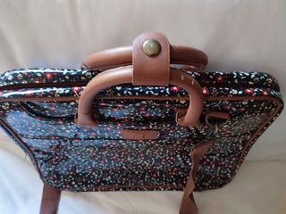 Maletín portátil floral