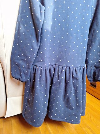 Vestido infantil azul con estrellas