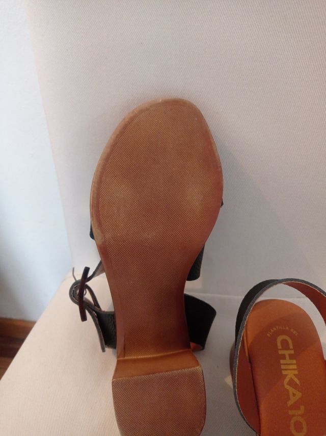 Sandalias Chika10 Tira Ancha.