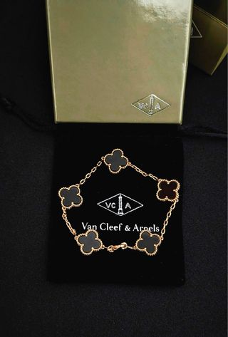 Van Cleef & Arpels Pulsera Negra Oro