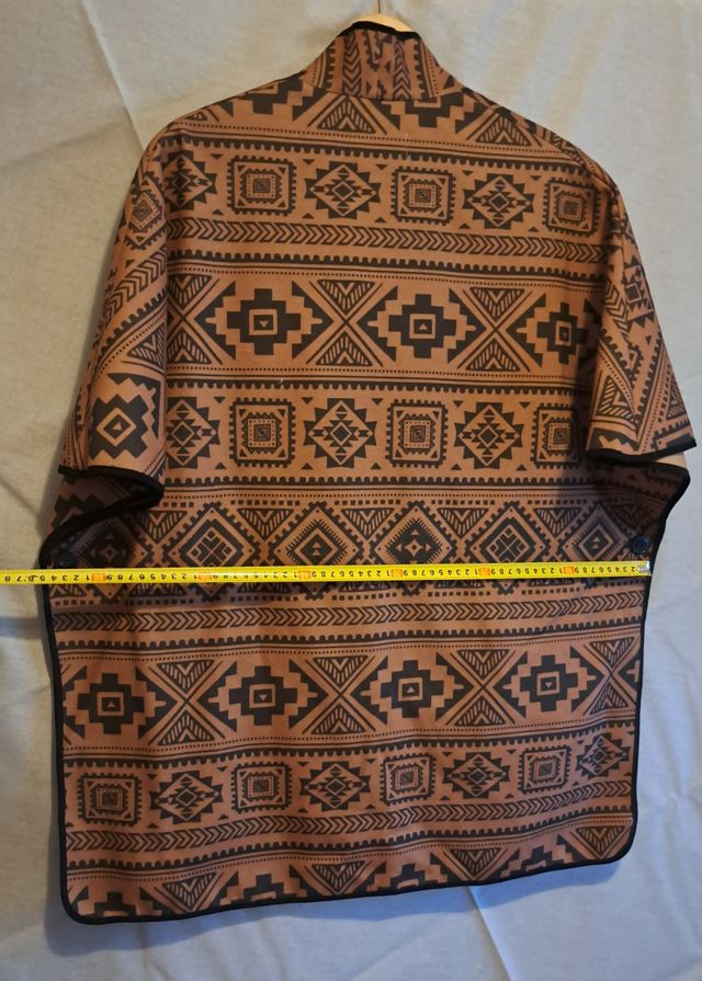 Capa Estampada Marca Unit