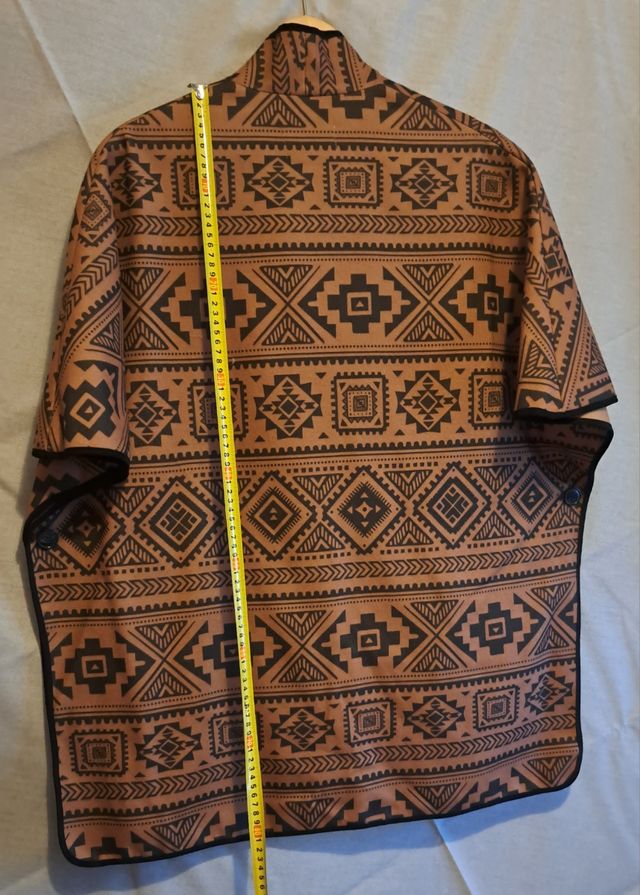 Capa Estampada Marca Unit