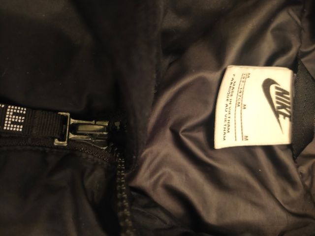 Plumífero Nike niña logo rosa