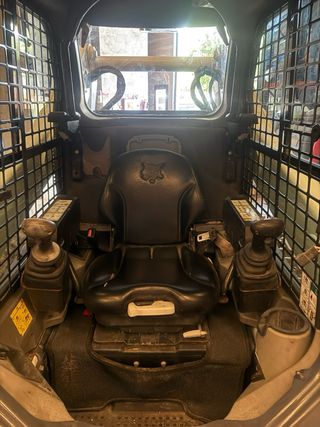 Mini cargadora Bobcat T870 High Flow