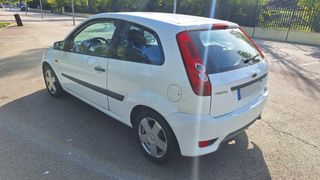 Ford Fiesta 08 Tdci Sport REVISADO y con pegatina