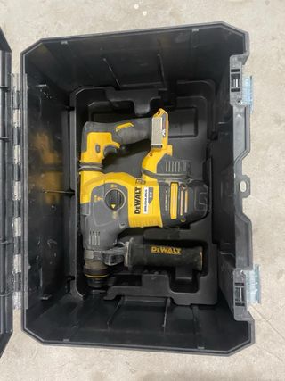 Taladro Percutor DeWalt XR