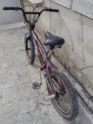 Bicicleta BMX Nyquist Haro Bikes