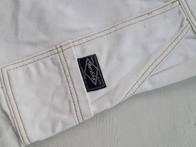 Vaquero cargo bershka blanco