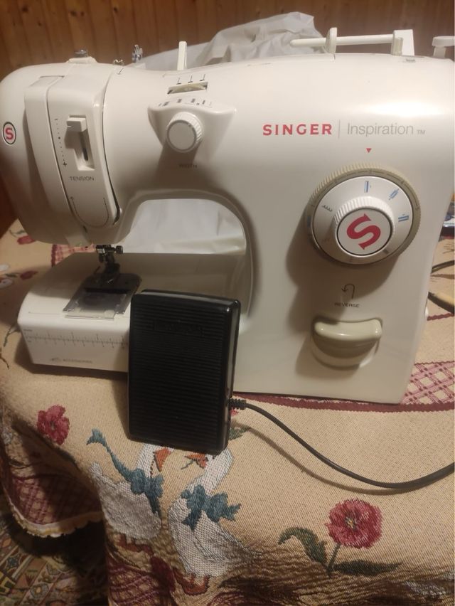 Macchina da cucire Singer 