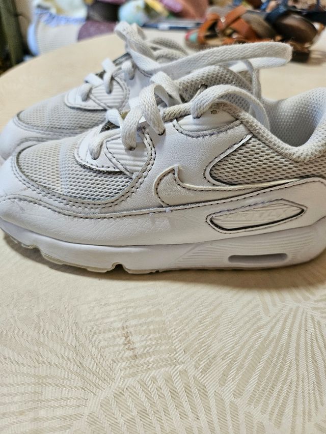 Scarpe Nike Air Max Taglia 26