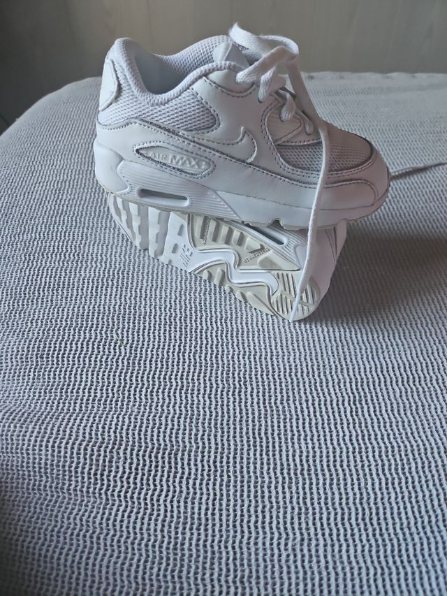 Scarpe Nike Air Max Taglia 26