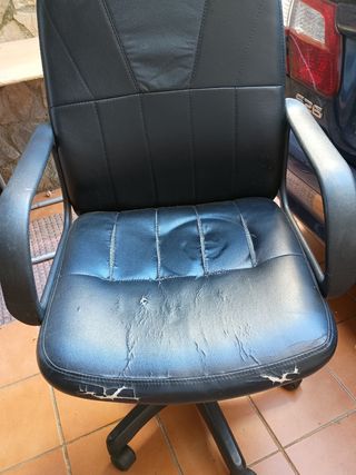 Silla de escritorio negra