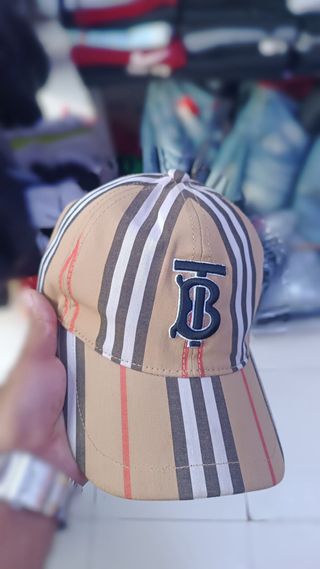 Gorra Burberry Beige Multicolor