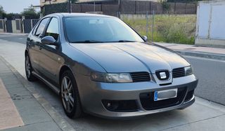 SEAT Leon 2004