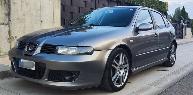 SEAT Leon 2004