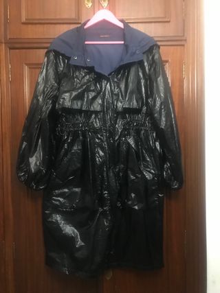 Impermeable Adolfo Dominguez Negro