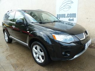 Mitsubishi Outlander 2.2 4WD 7 plazas