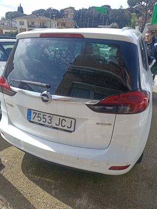 Opel Zafira Tourer 2015