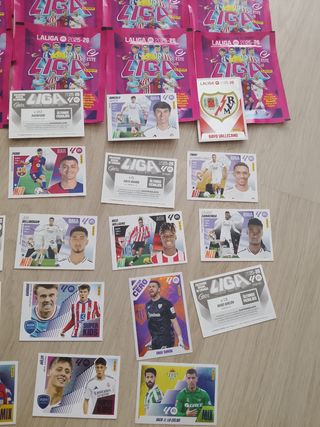 24 Sobres Cromos Panini LaLiga 2025-26 2ª Ed.