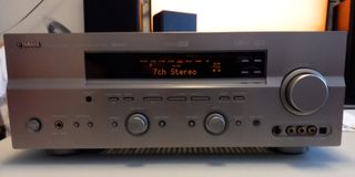 Yamaha RXV 650 TITANIO Receptor AV
