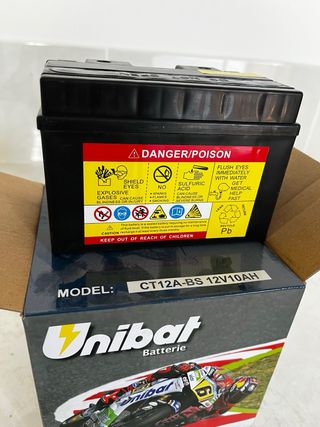 Bateria Moto Unibat CT12A-BS 12V10AH AGM