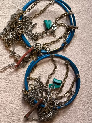 CADENAS DE COCHE PARA LA NIEVE CON ARO FLEXIBLE. 
