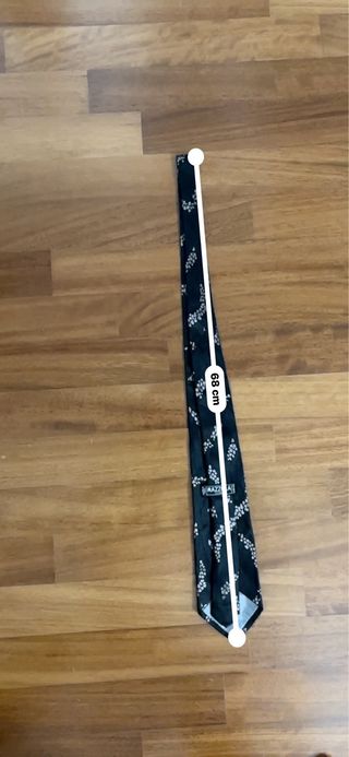 Cravatta nera con fantasia bianca