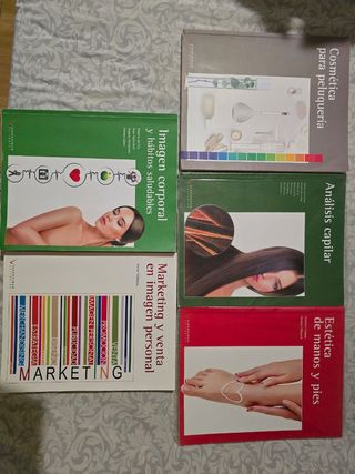 Libros Grado Medio de Peluquería y Cosmética