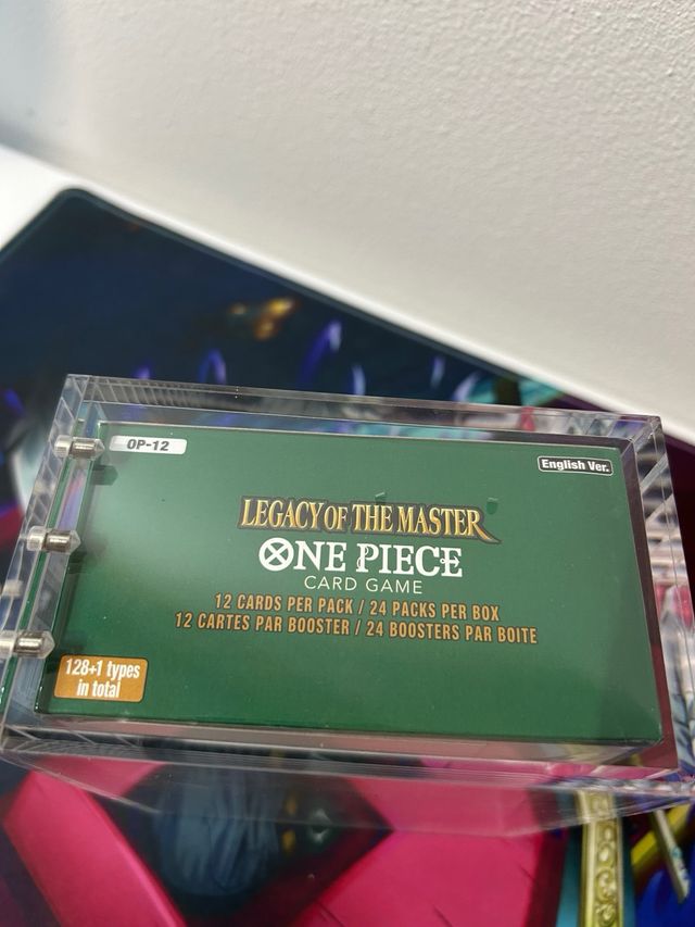 Box One Piece OP-12 eng sealed