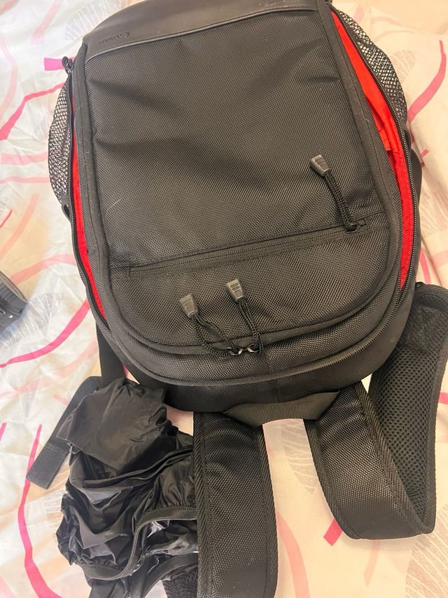 Canon EOS 2000D Cámara DSLR Negra